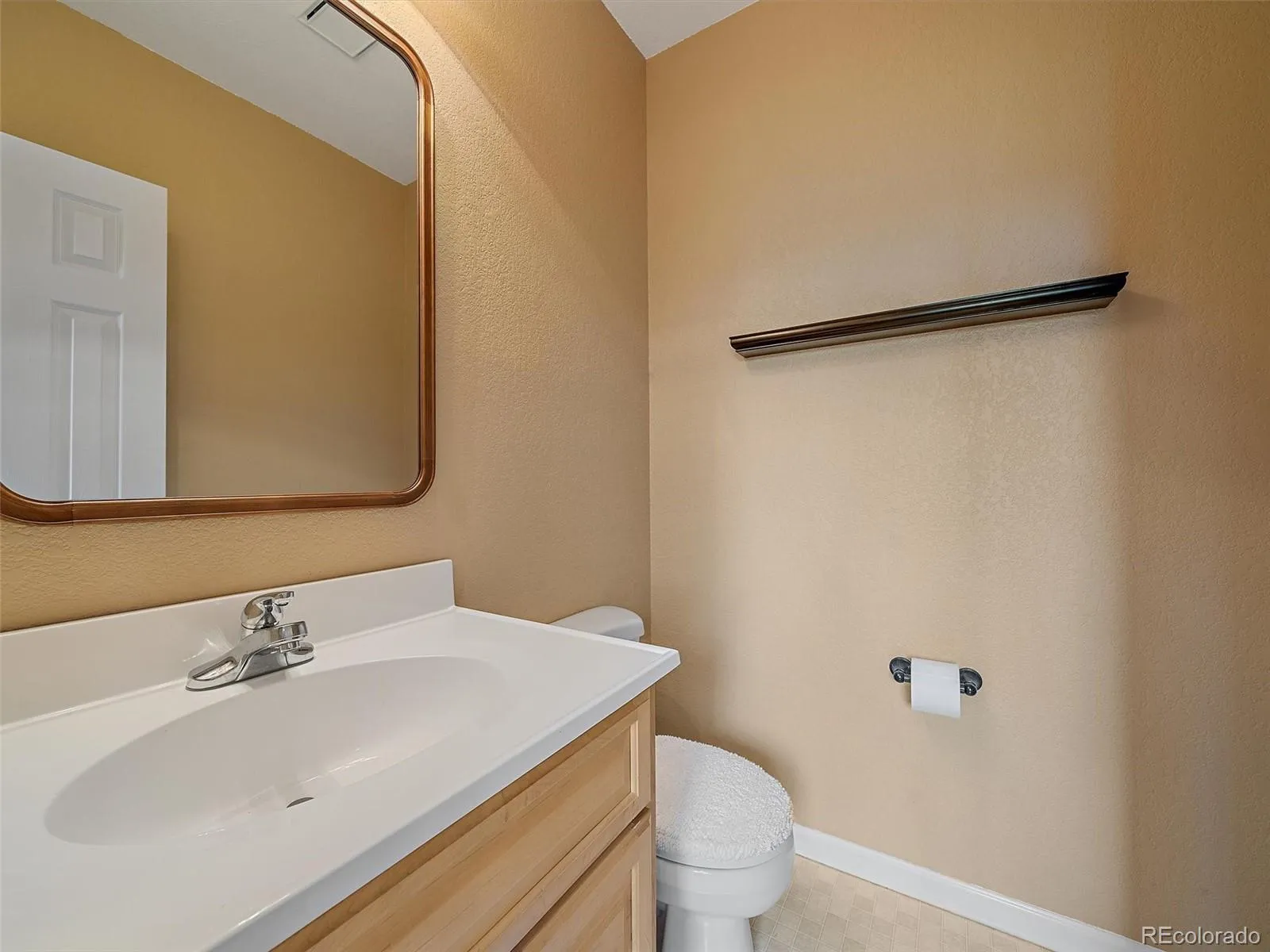 Evergreen, Colorado 80439, United States, 4 Bedrooms Bedrooms, ,4 BathroomsBathrooms,Residential,Pending,115246