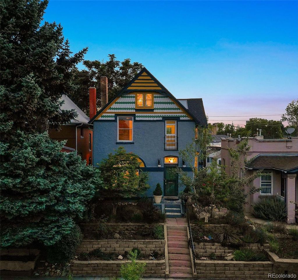 Photo of 1157 Elizabeth Street, Denver, CO 80206 (MLS # 1622767)