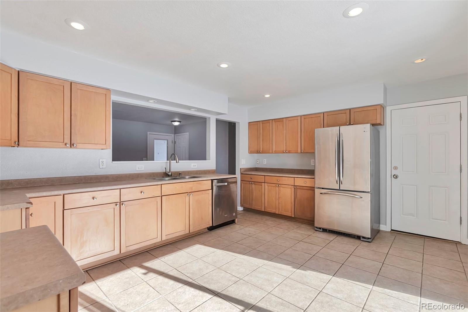 6441 S Eudora Way, Centennial, CO, 80121 2 6441 S Eudora Way