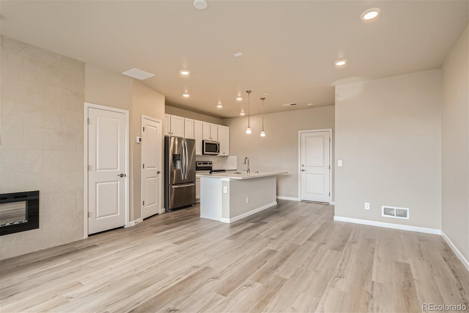 6847 Huddersfield Lane, Castle Pines, CO, 80108 3 6847 Huddersfield Lane