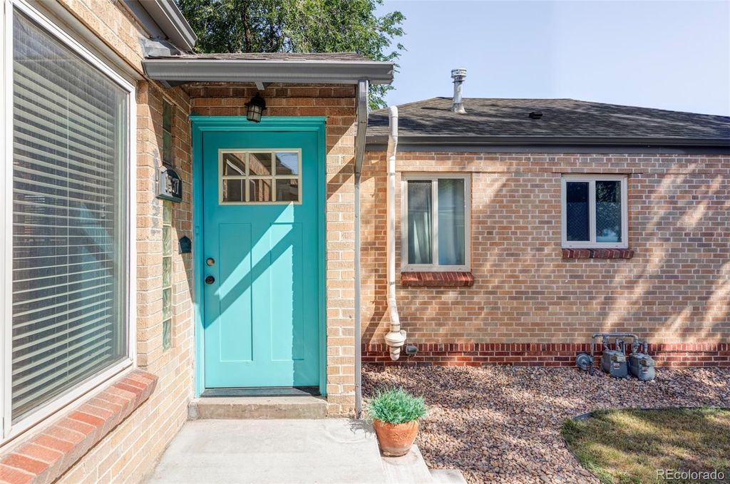 Photo of 1537 Willow Street, Denver, CO 80220 (MLS # 4885702)