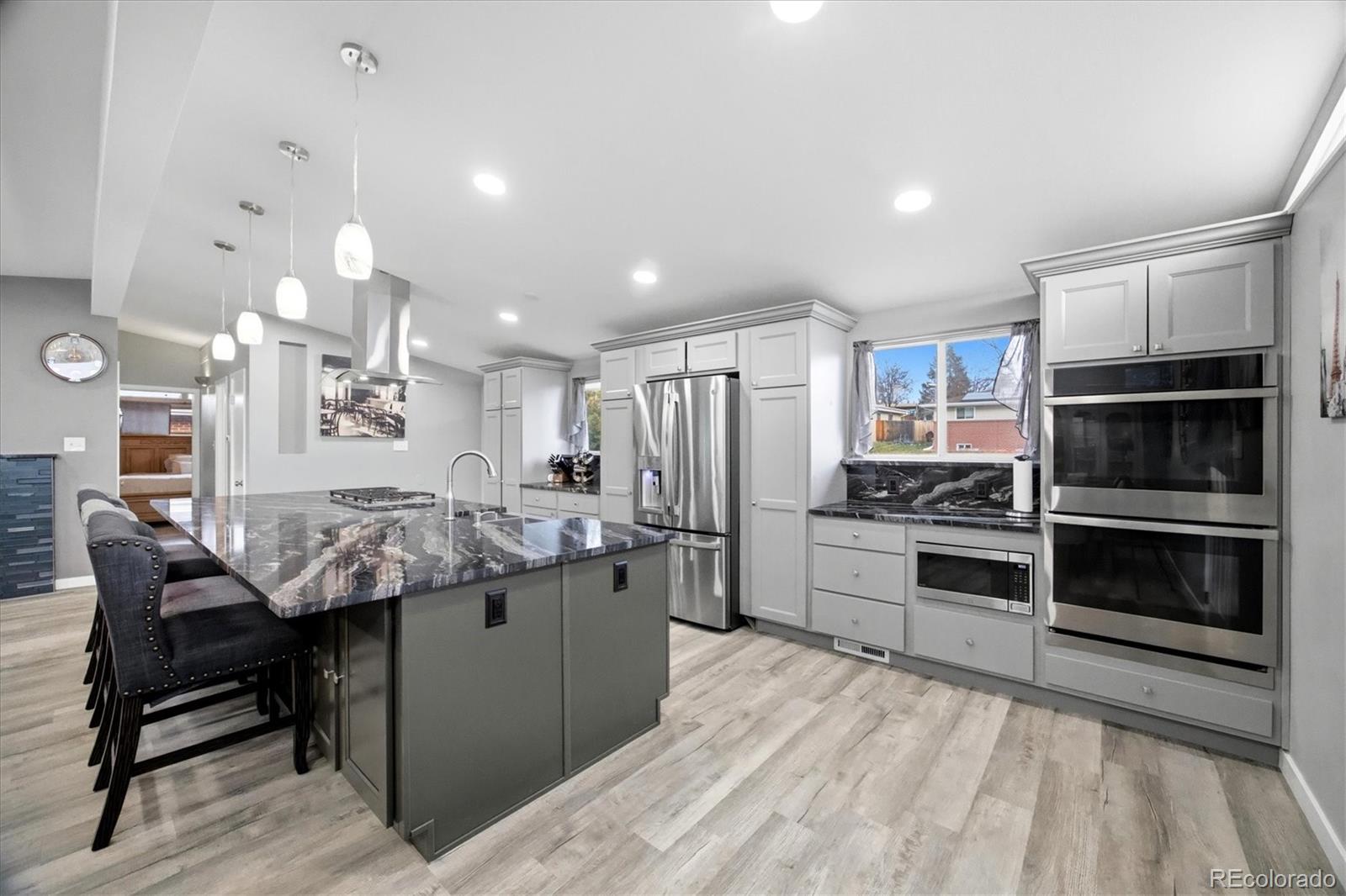 6409 Brentwood Street