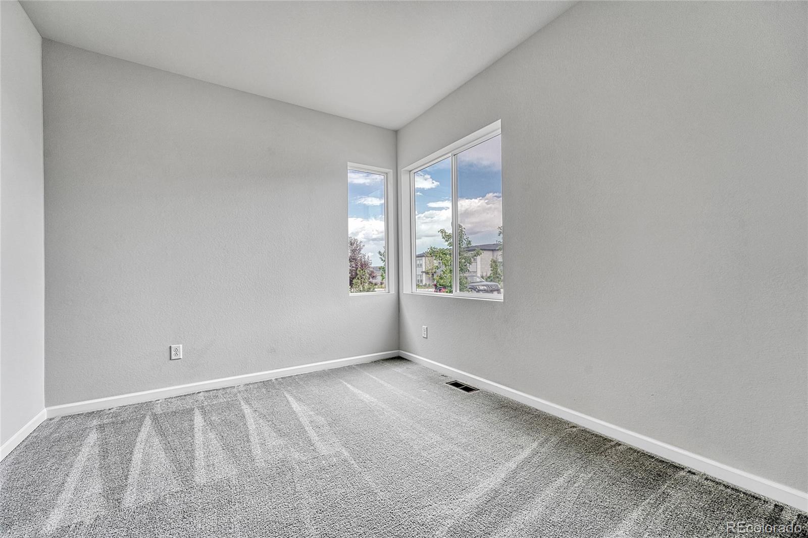 8911 Eagle River Street