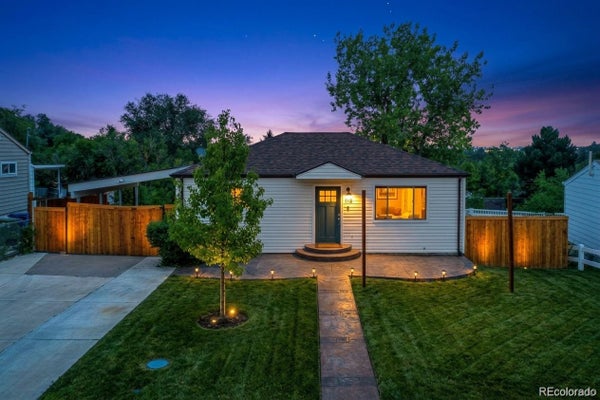 118 S YATES WAY, DENVER, CO 80219 - Image 5fb2368edef60fe652dc99aeb2a05c2d/1438947728