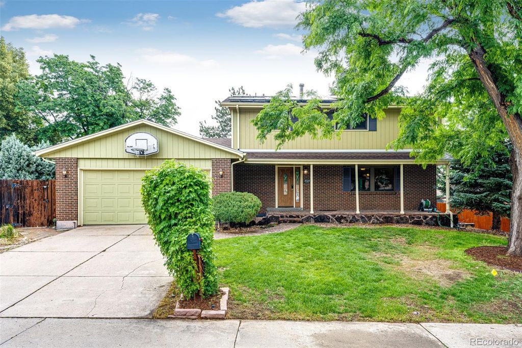 Photo of 2624 S Field Street, Lakewood, CO 80227 (MLS # 3653389)