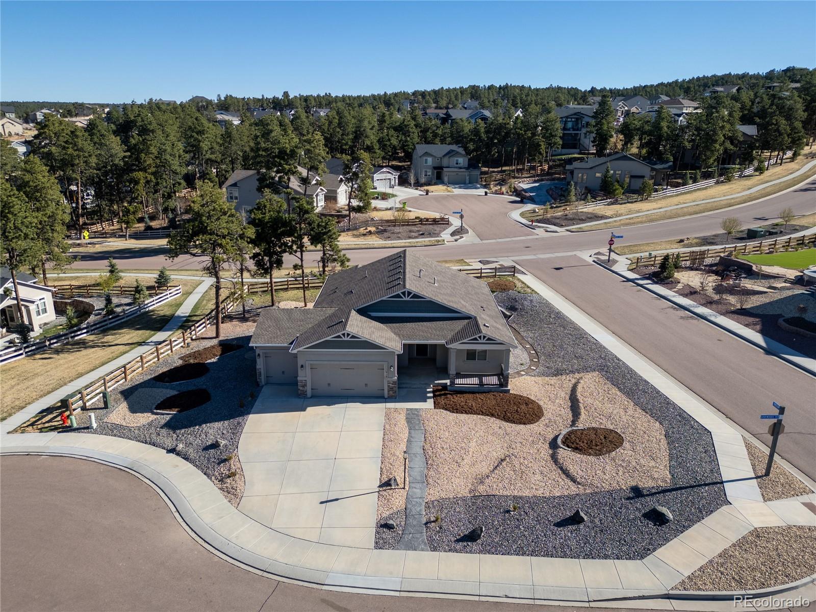 928 Graywoods Terrace