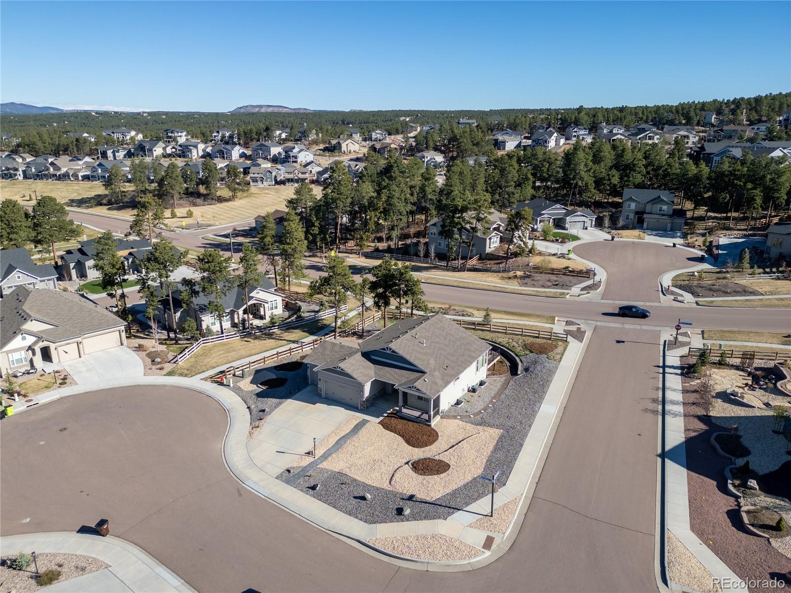 928 Graywoods Terrace