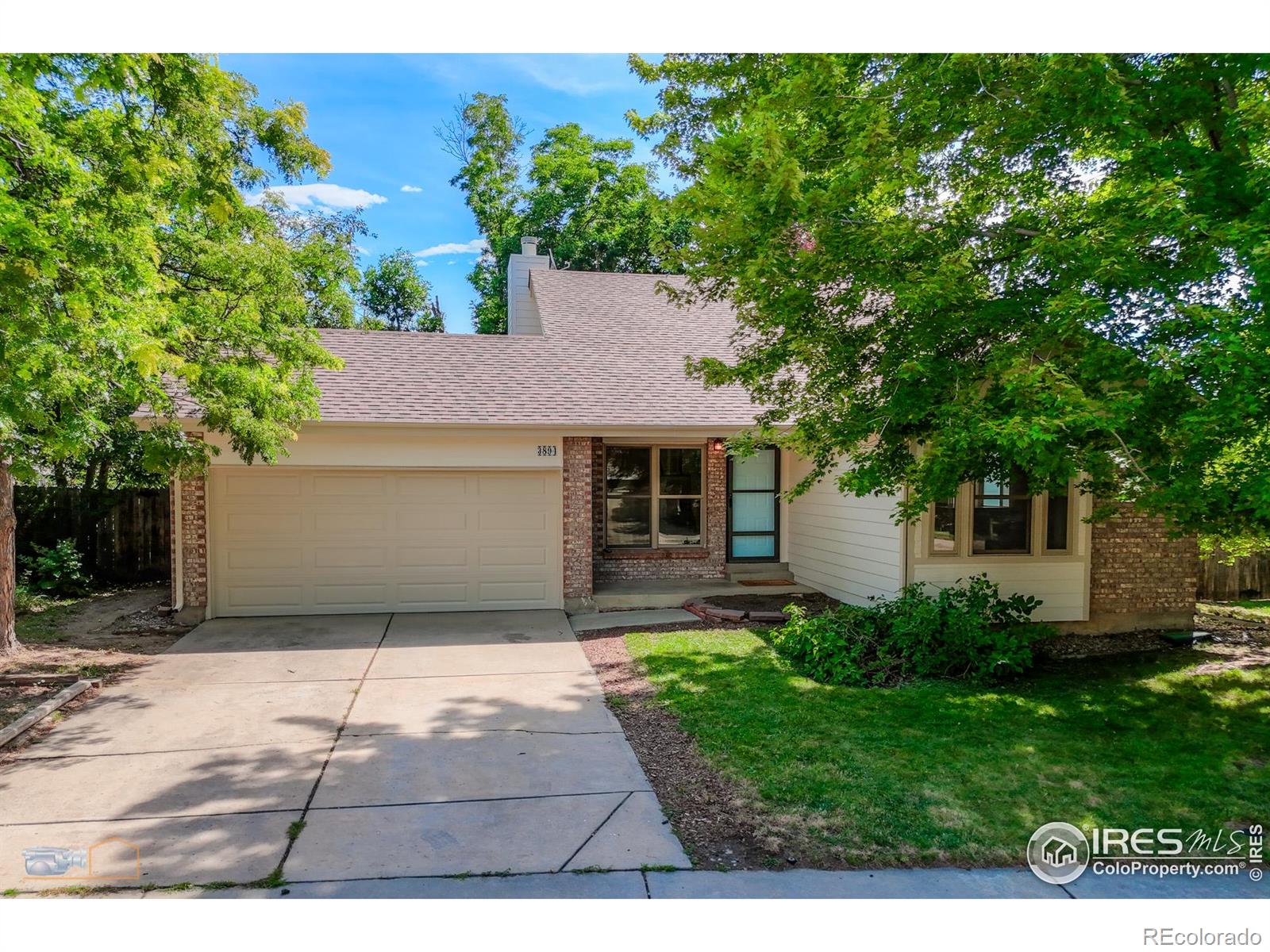 3894 Bosque Court