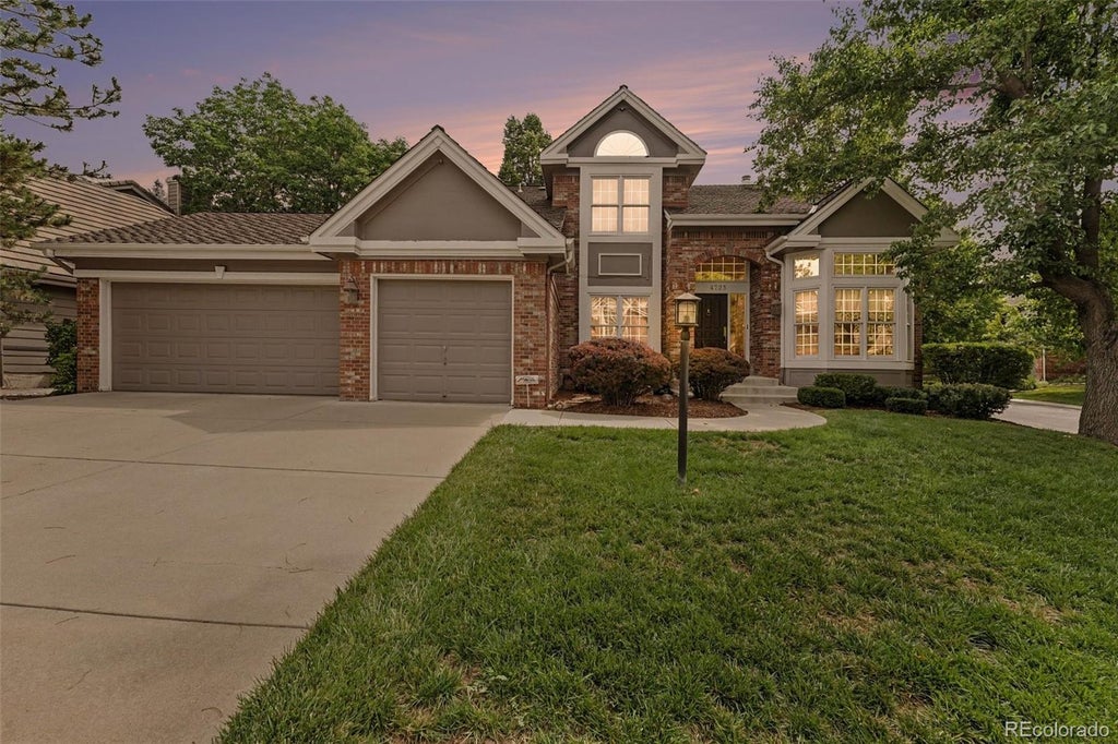 Photo of 4725 E Pinewood Circle, Centennial, CO 80121 (MLS # 7096294)