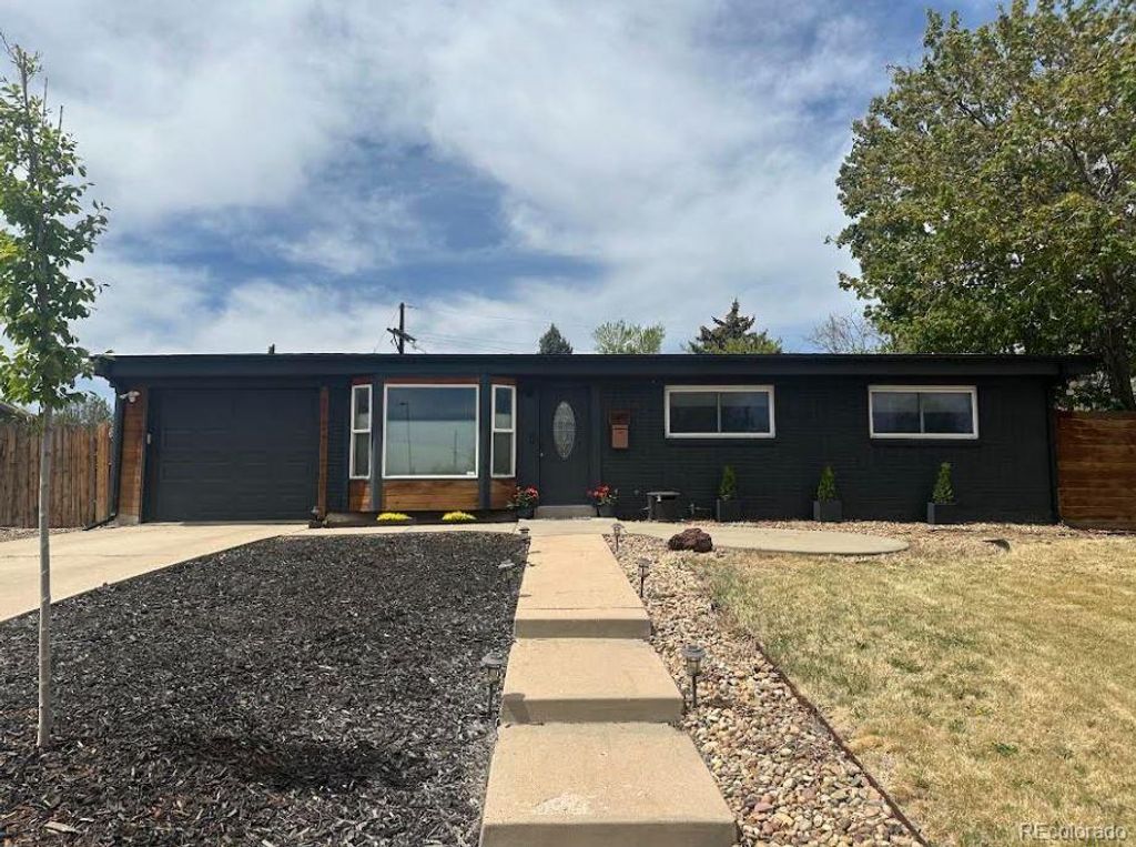 Photo of 2697 S Osceola Street, Denver, CO 80219 (MLS # 6673737)