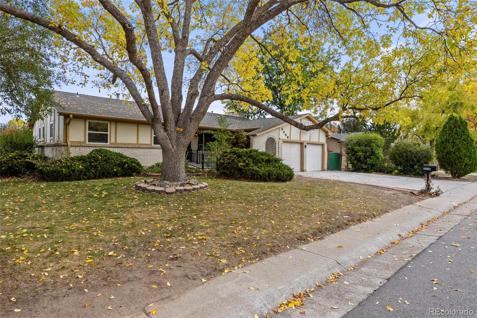 5246 S Perry Court