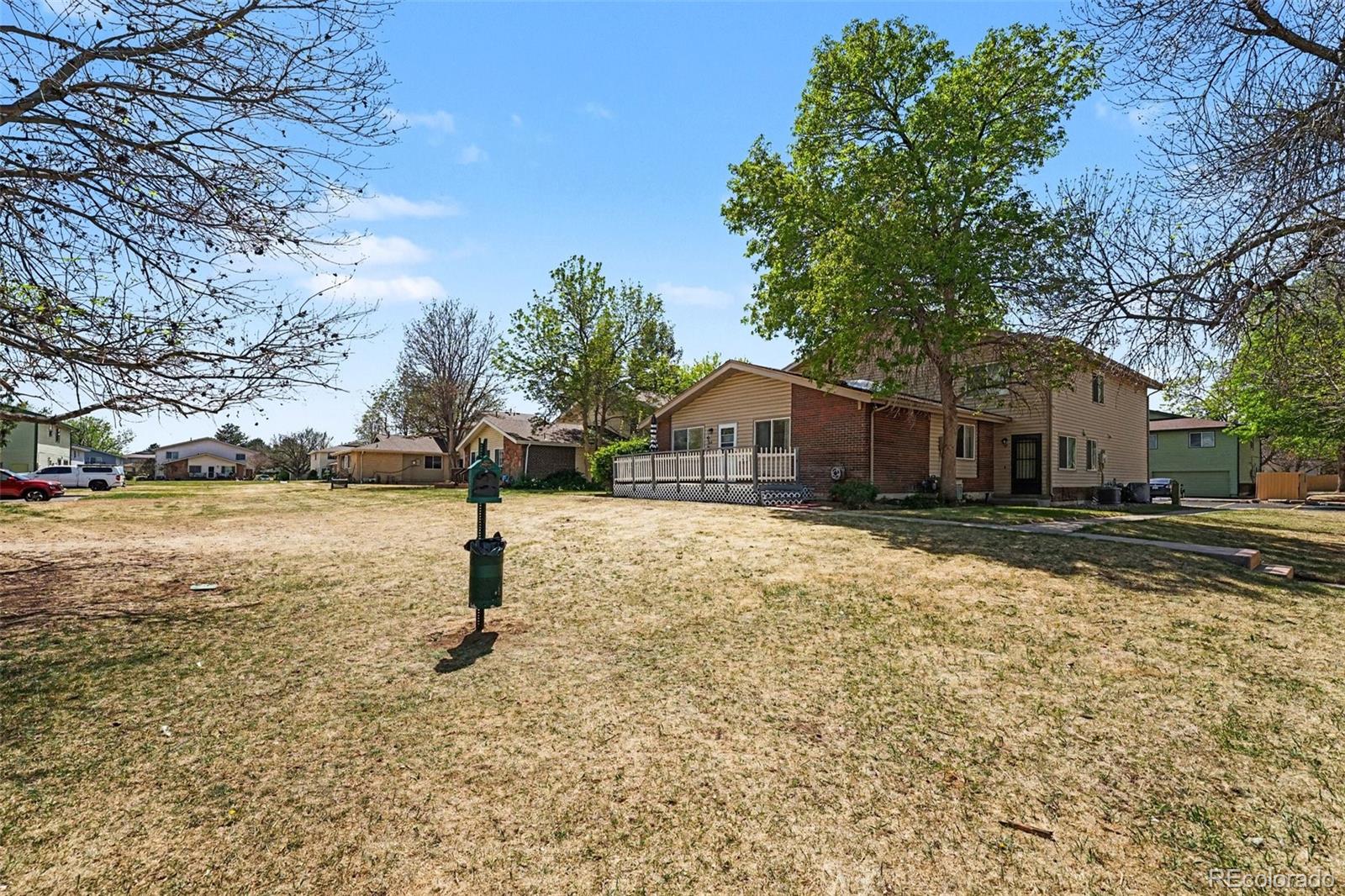 3355 S Flower Street 60