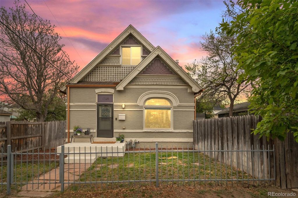 Photo of 1320 E 28th Avenue, Denver, CO 80205 (MLS # 4386547)