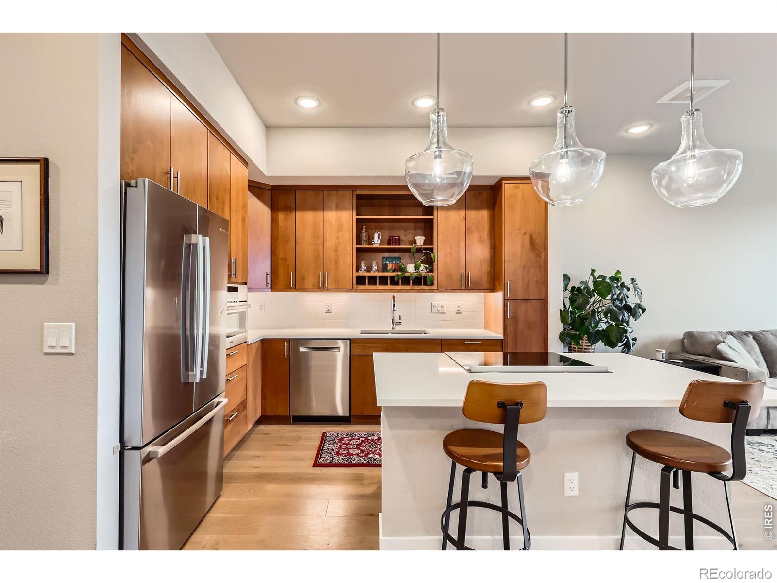 6618 E Lowry Boulevard 307
