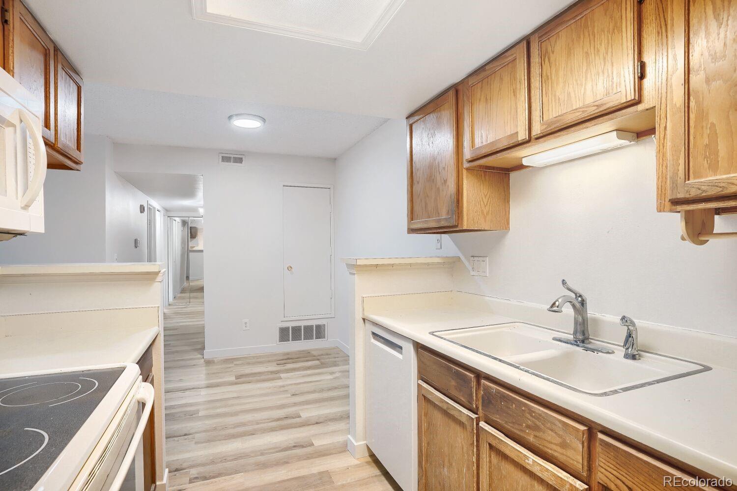 8335 Fairmount Drive 2-204