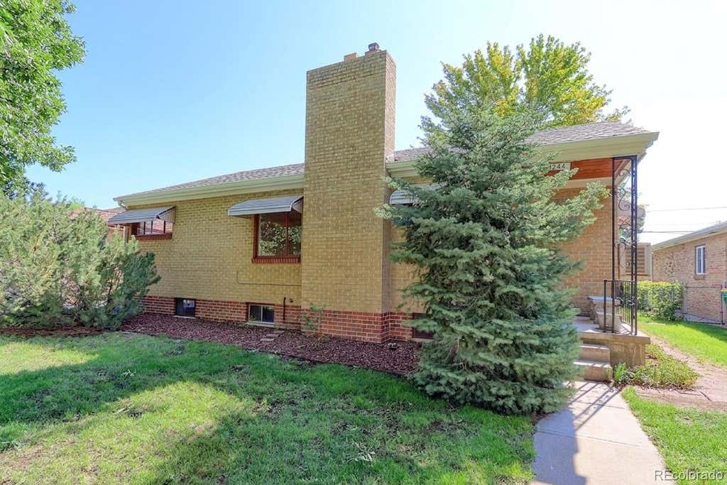 Photo of 4344 S Acoma Street, Englewood, CO 80110 (MLS # 8557592)
