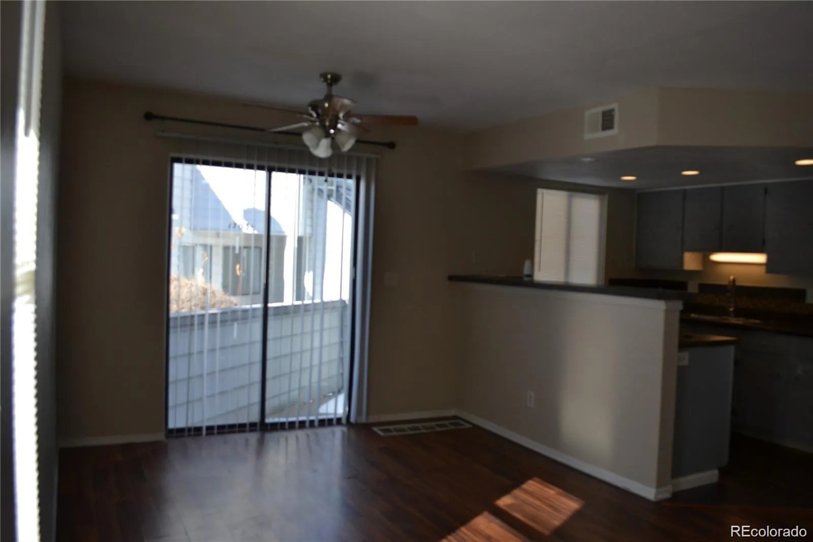 Aurora, Colorado 80017, United States, 1 Bedroom Bedrooms, ,1 BathroomBathrooms,Residential,Pending,22692