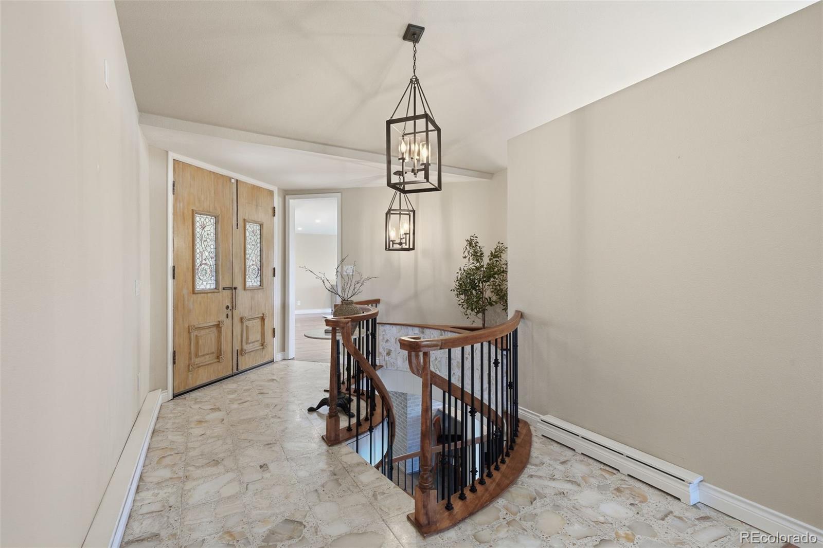 6167 S Lakeview Street