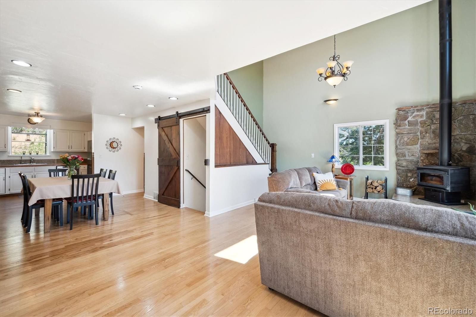 32392 Lodgepole Drive