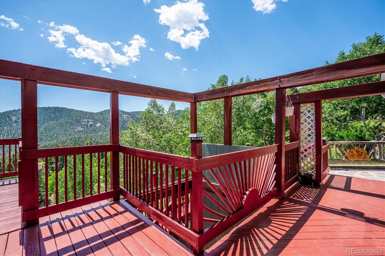 32392 Lodgepole Drive