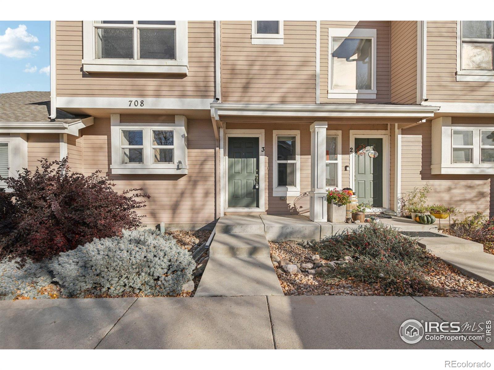 708 Crown Ridge Lane 3