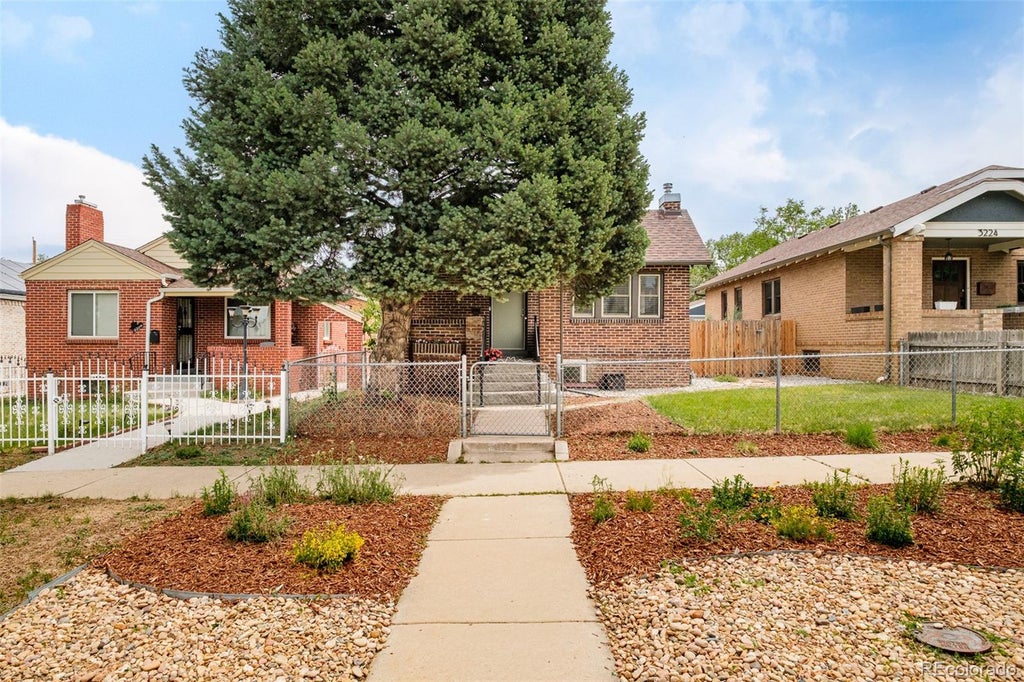 Photo of 3228 N Fillmore Street, Denver, CO 80205 (MLS # 7122740)