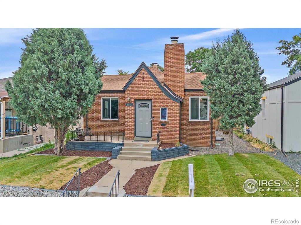 Photo of 3516 N Saint Paul Street, Denver, CO 80205 (MLS # IR1046336)