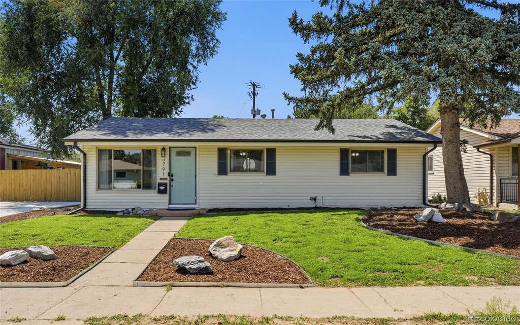 Photo of 3791 S Huron Street St, Englewood, CO 80110 (MLS # 7820597)