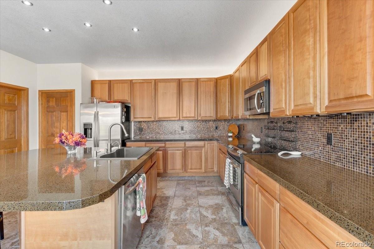 13859 Legend Trail 103