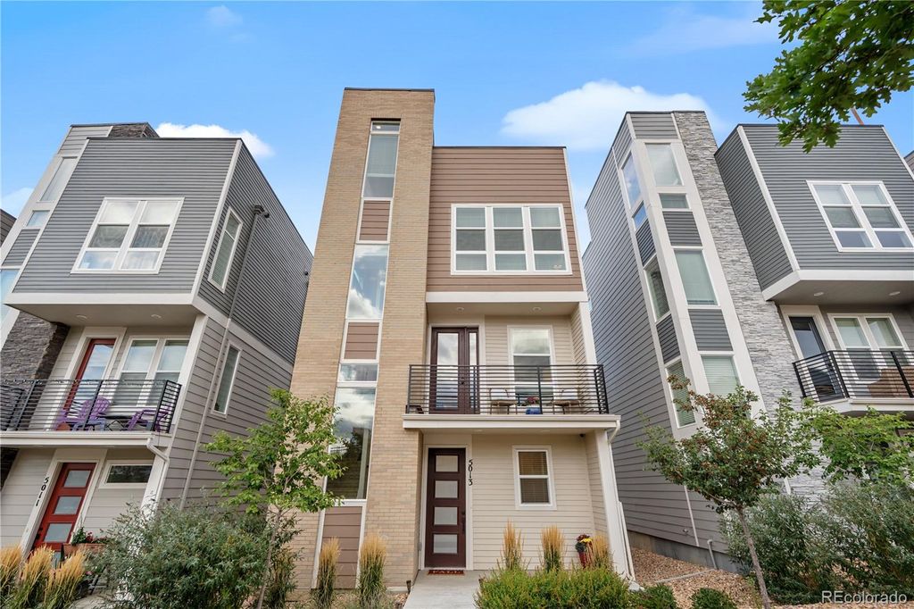 Photo of 5013 S Queen Court, Littleton, CO 80127 (MLS # 3065285)