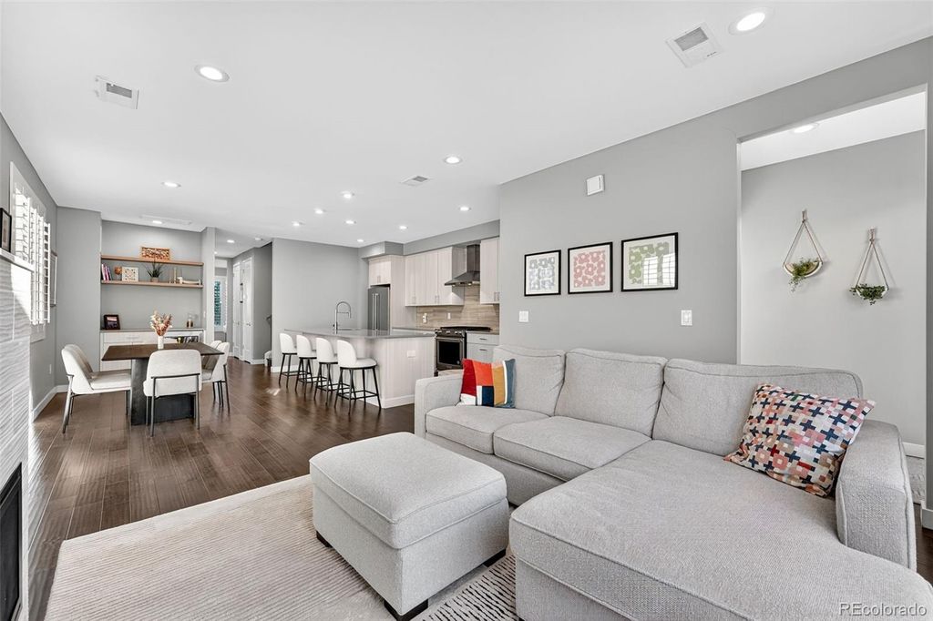 Photo of 3237 S Bannock Street, Englewood, CO 80110 (MLS # 7078655)