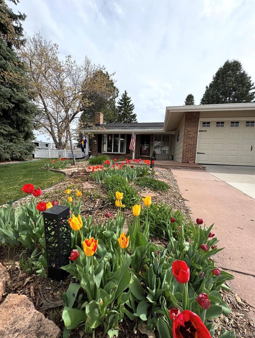 Photo of 7398 S Costilla Street, Littleton, CO 80120 (MLS # 4830029)