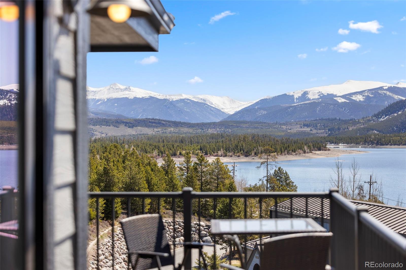 1660 Lakeview Terrace 306