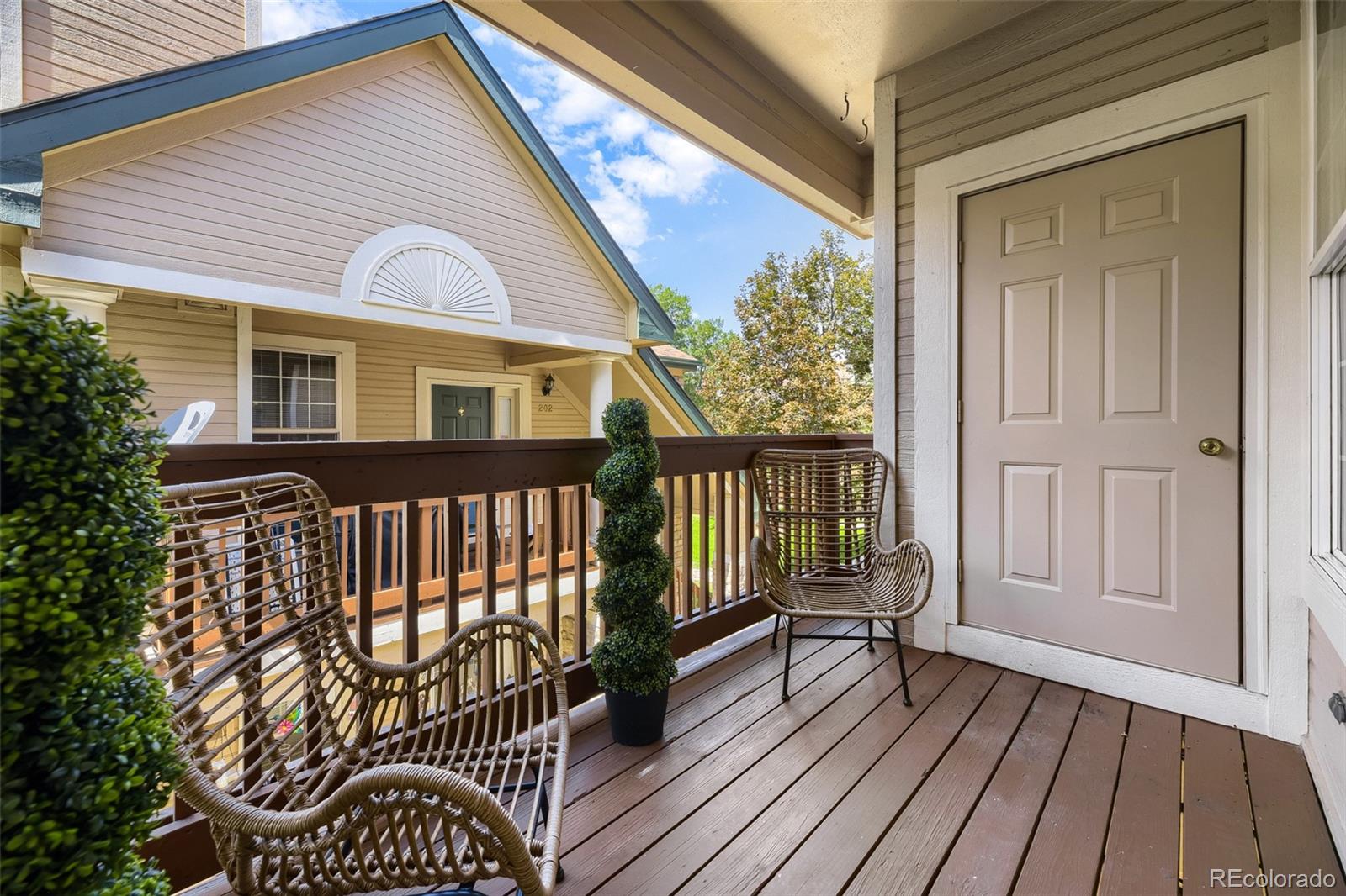 4045 S Crystal Circle 204