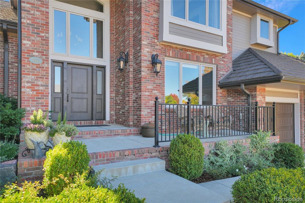 Photo of 5586 E Mineral Lane, Centennial, CO 80122 (MLS # 8129747)