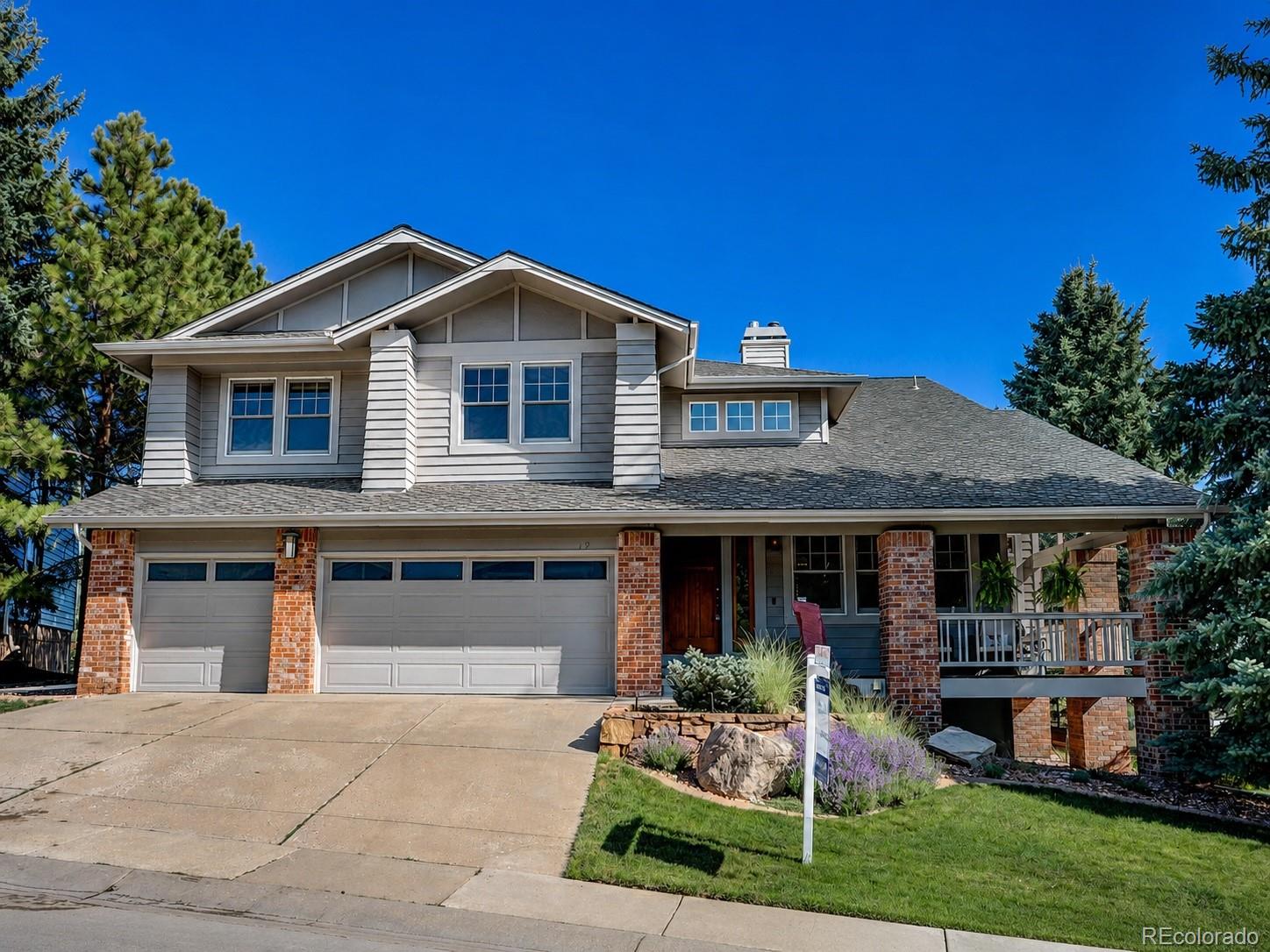 19 Amaranth Drive