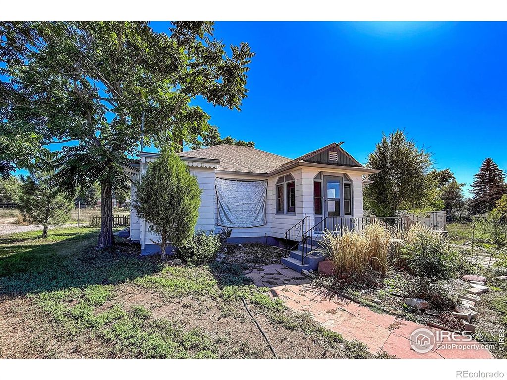 Photo of 818 Hover Street, Longmont, CO 80501 (MLS # IR1044635)