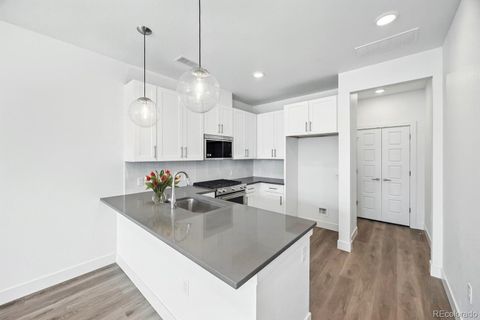 6959 E Lowry Boulevard Denver CO 80230
