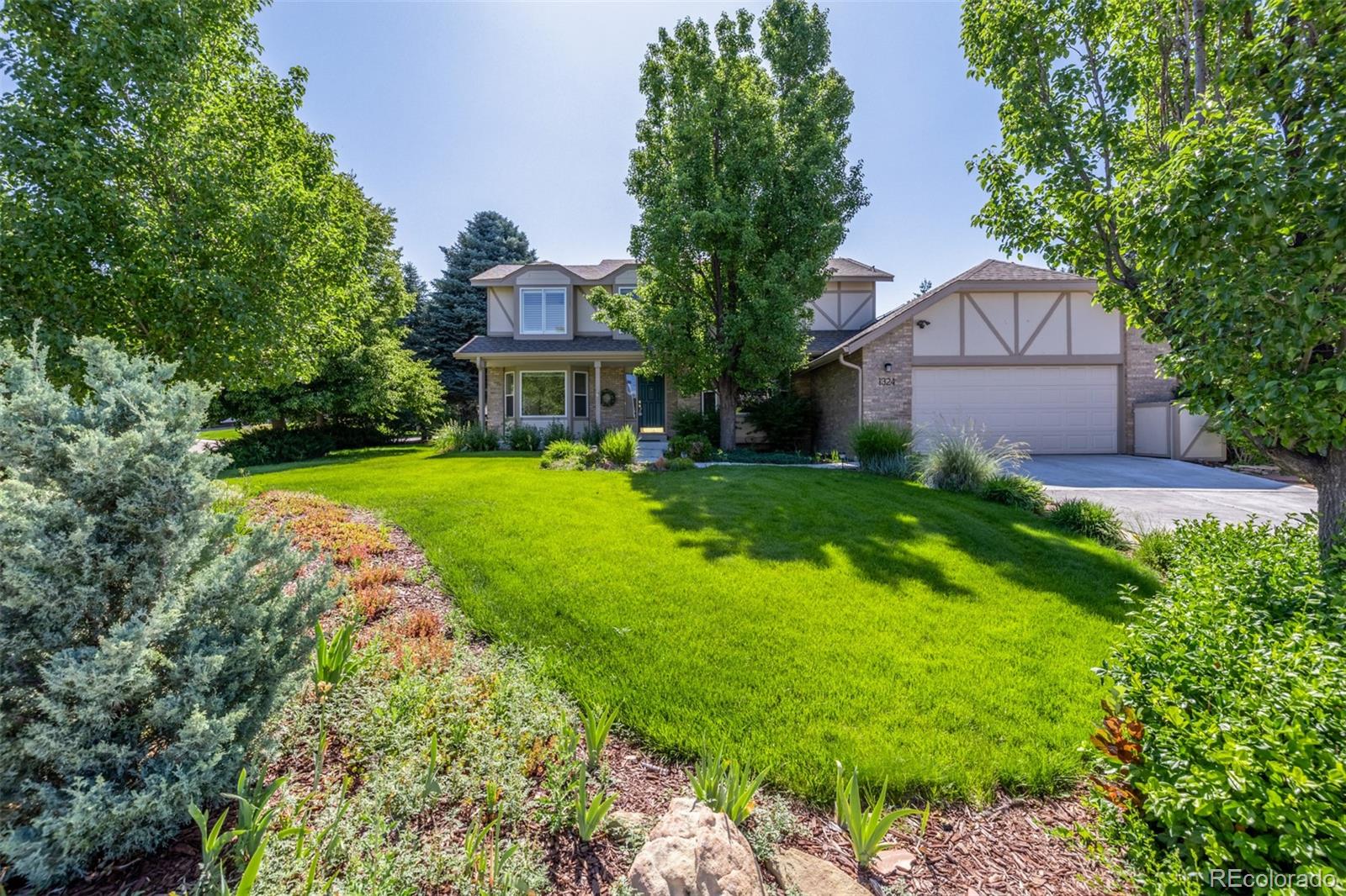 1324 Shadow Mountain Drive