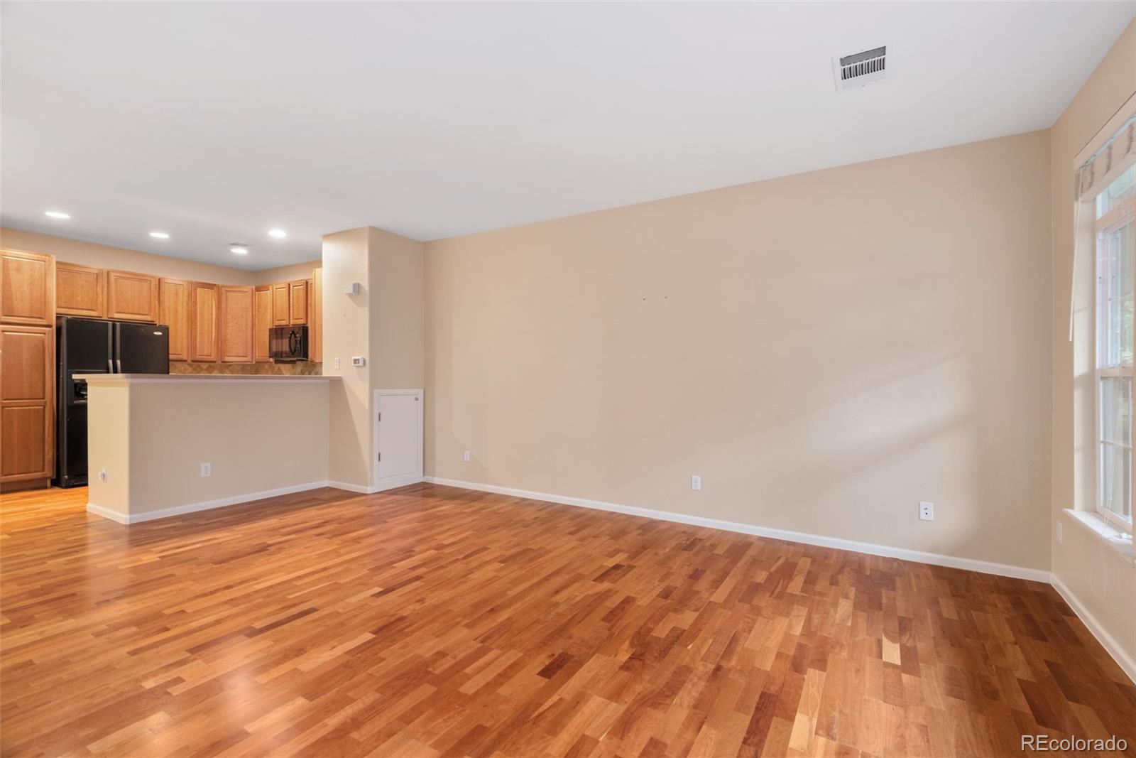 8391 Stonybridge Circle