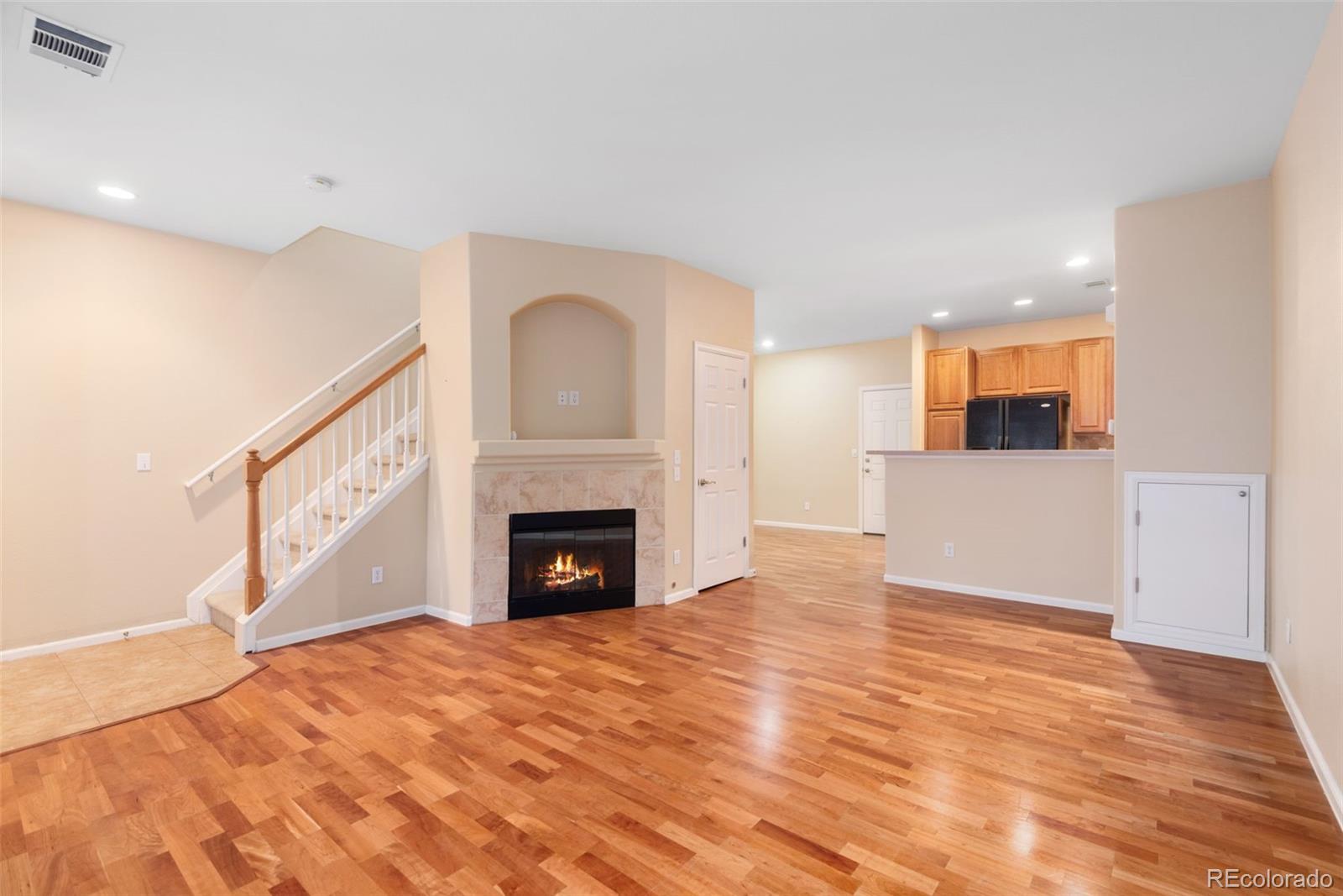 8391 Stonybridge Circle