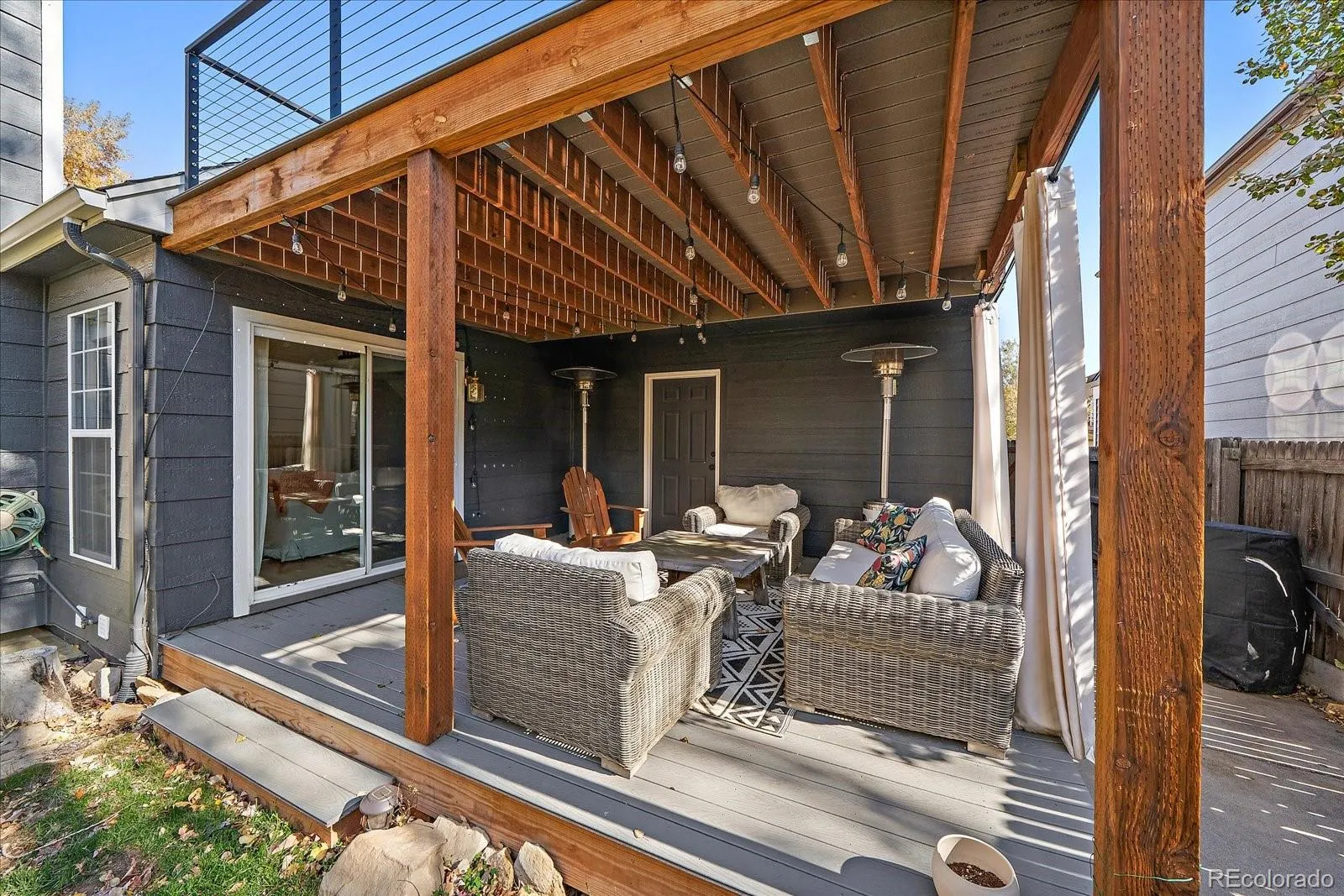 Golden, Colorado 80401, United States, 3 Bedrooms Bedrooms, ,2 BathroomsBathrooms,Residential,Active,236914