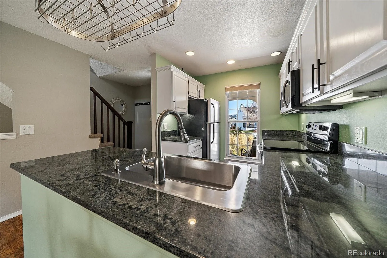 Golden, Colorado 80401, United States, 3 Bedrooms Bedrooms, ,2 BathroomsBathrooms,Residential,Active,236914