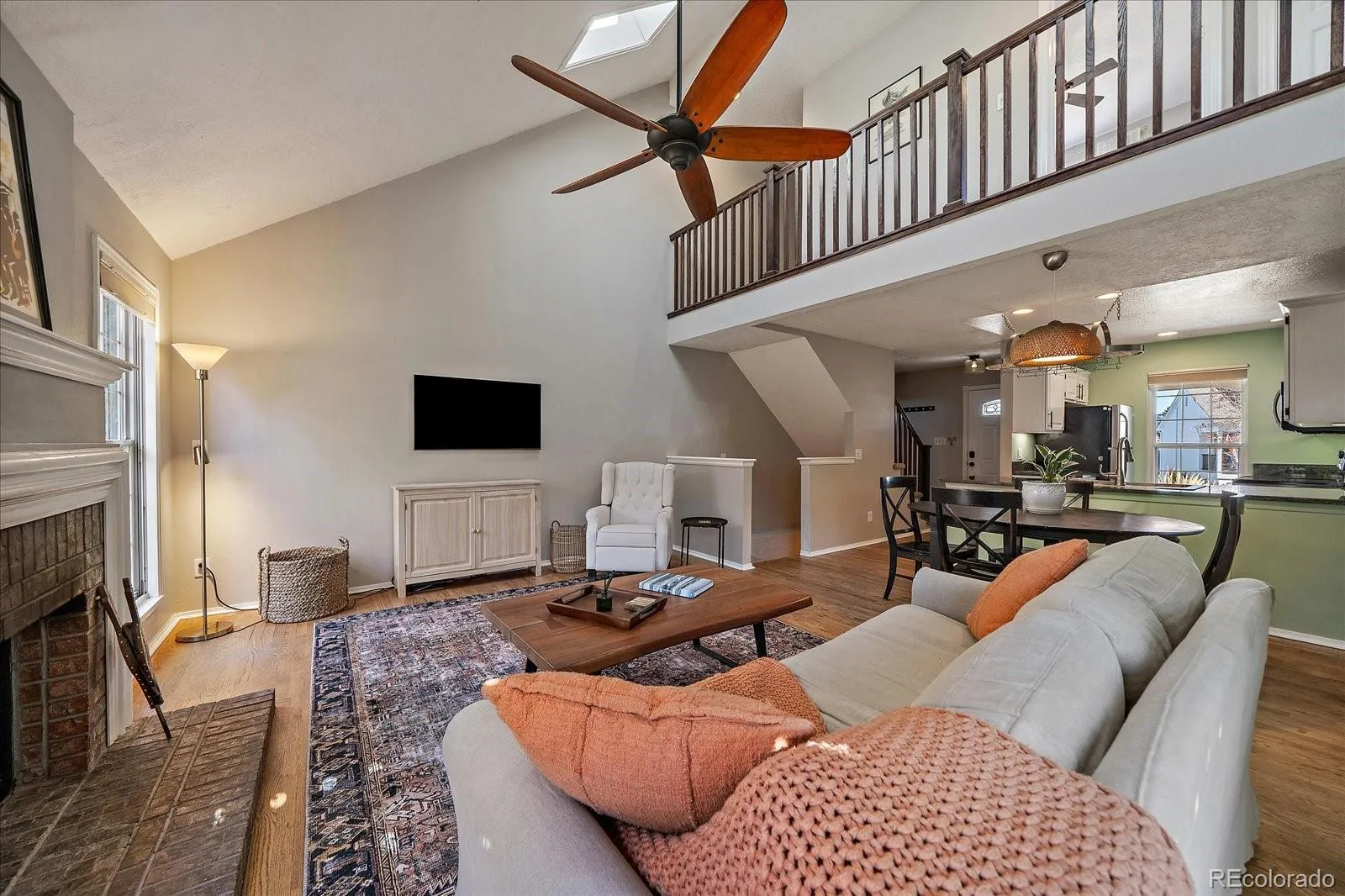 Golden, Colorado 80401, United States, 3 Bedrooms Bedrooms, ,2 BathroomsBathrooms,Residential,Active,236914