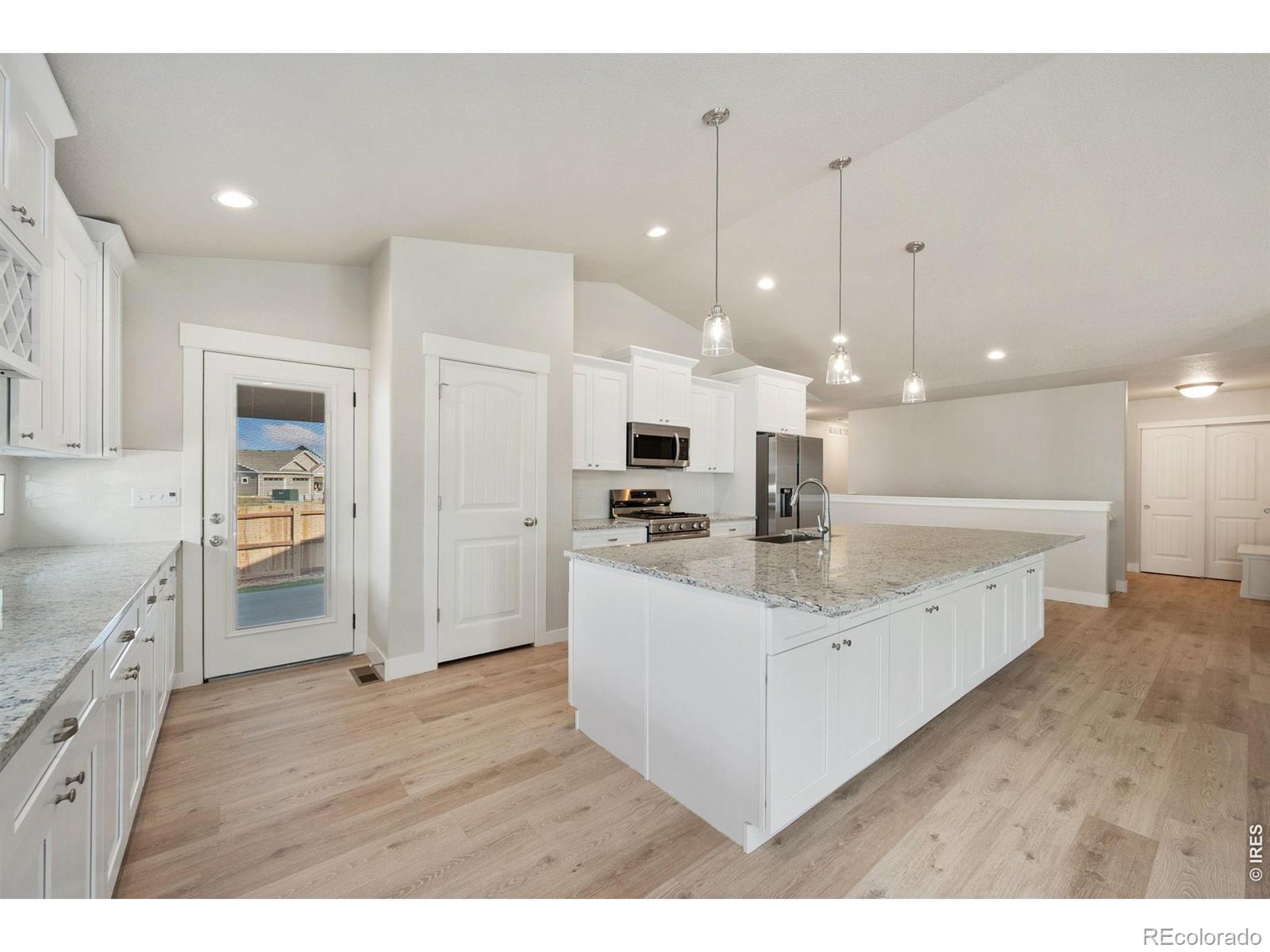 9048 Harlequin Circle