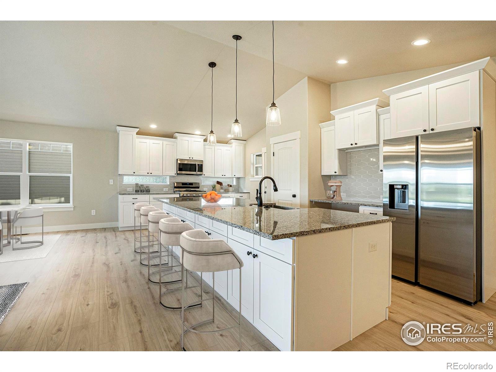 9048 Harlequin Circle