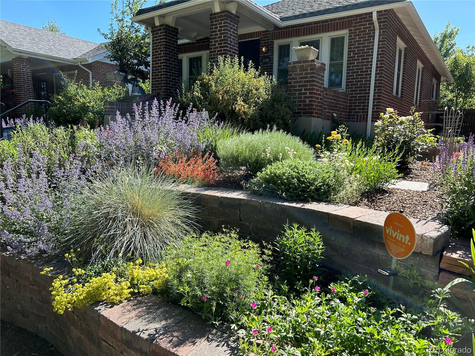 2332 N Glencoe Street