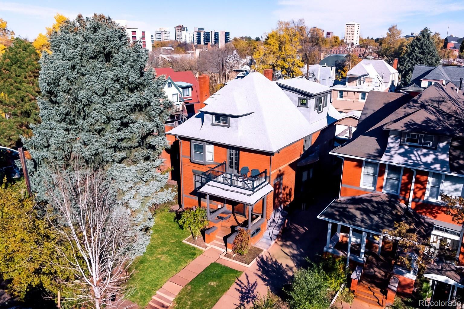 854 N Clarkson Street