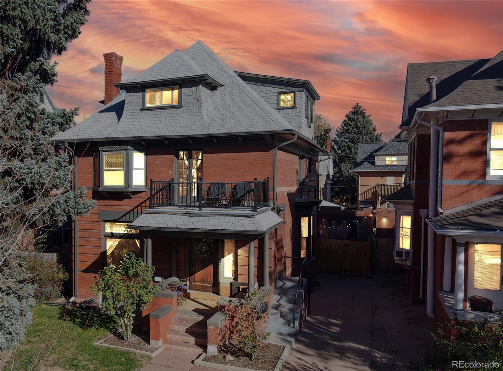 854 N Clarkson Street