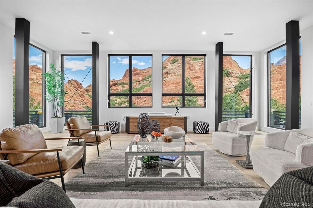 Photo of 5044 Dakota Run, Littleton, CO 80125 (MLS # 5040152)